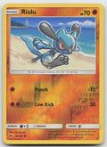 Riolu Reverse Holo Common SM - Burning Shadows 70/147 MP
