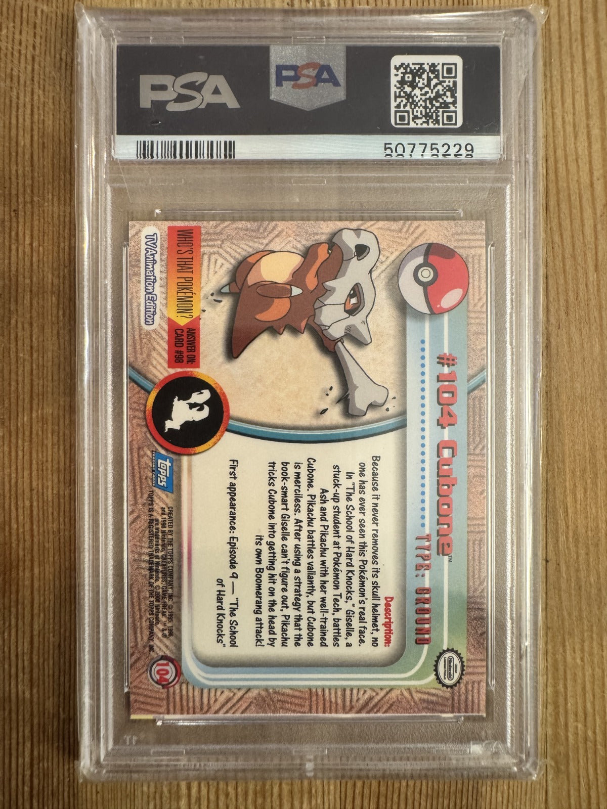 Cubone - 104 Topps Holo Foil Series 2 Blue Label PSA 8
